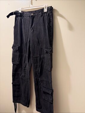 Fashion Nova Black Cargo Utility Pants size 5